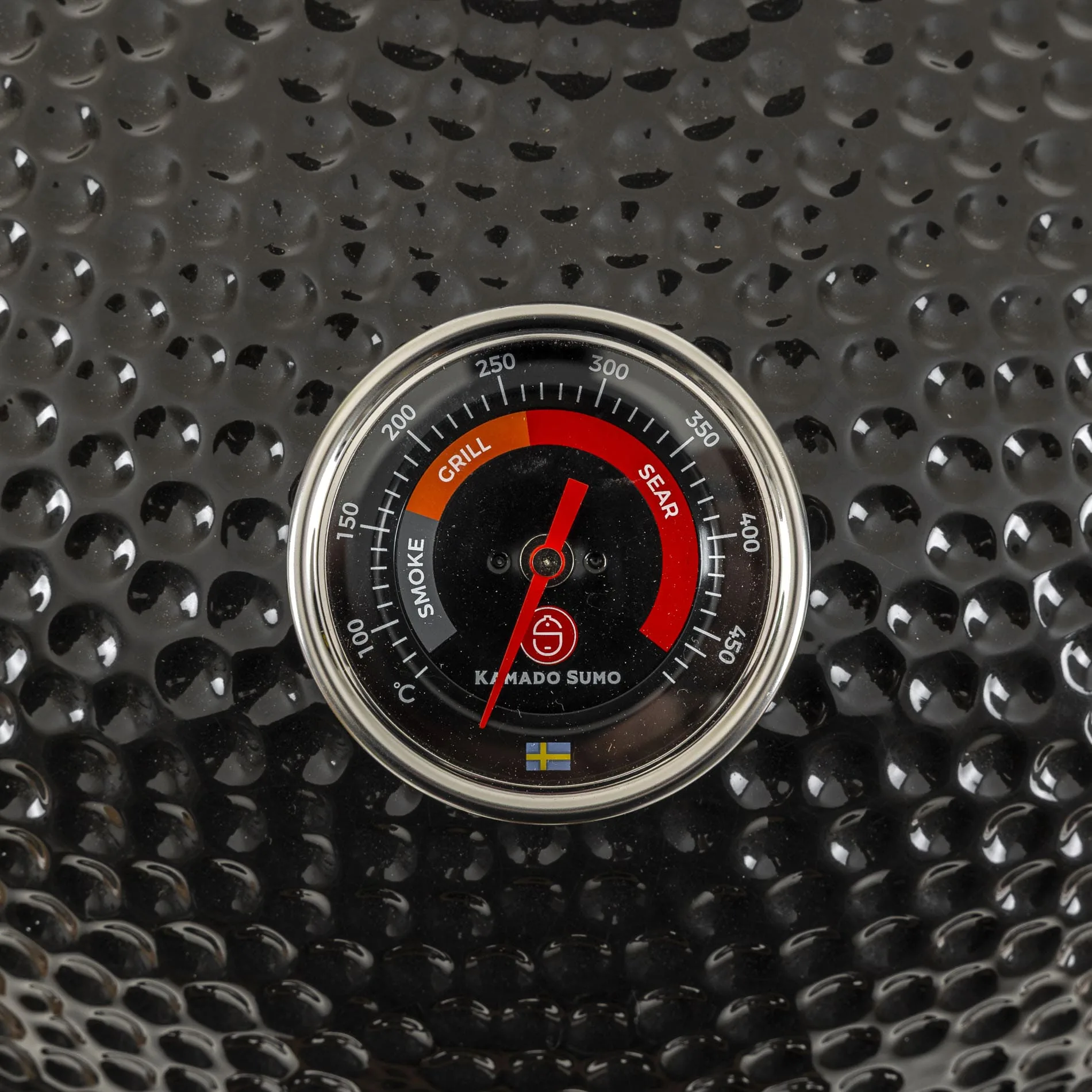 Kamado Sumo Classic Maxi Black grill temperature gauge