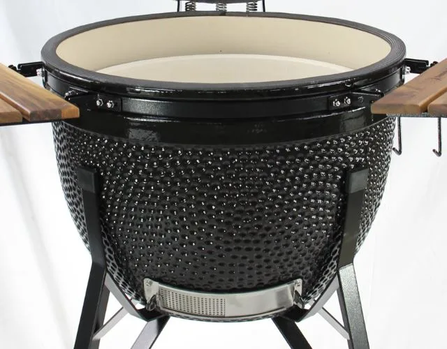 Kamado Sumo premium ceramic grill in black