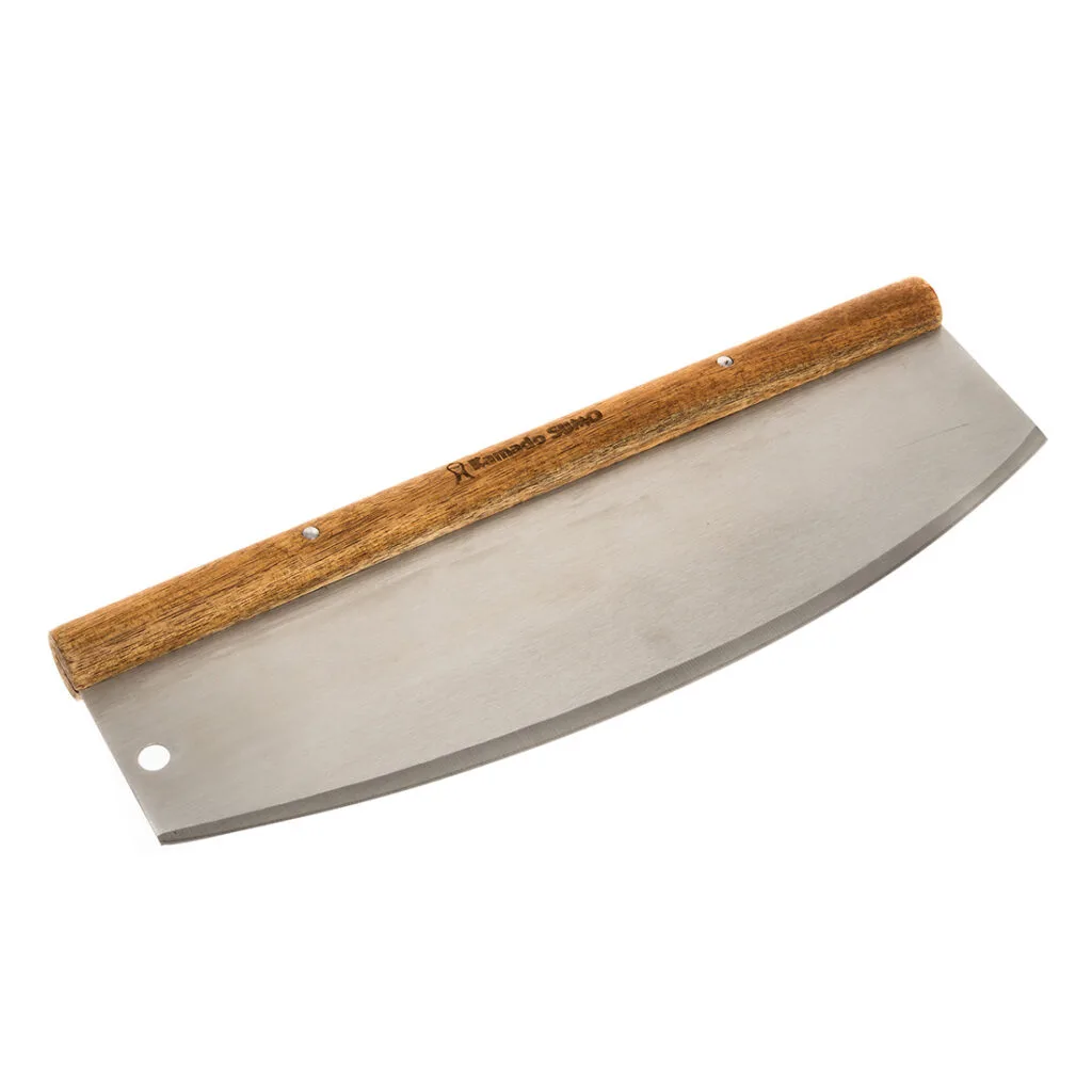 Kamado Sumo pizza cutter with a wooden handle