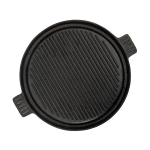 Reversible cast iron grill plate with ridges
