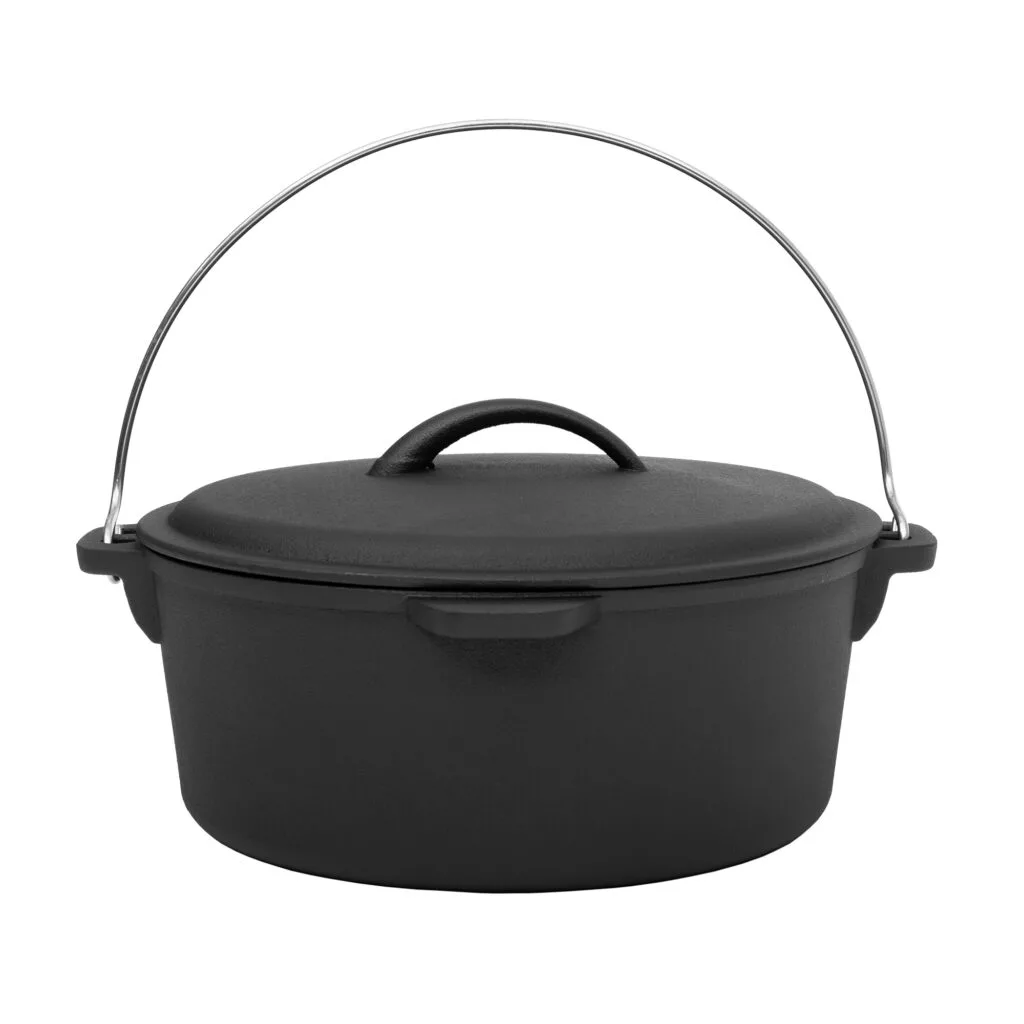 Cast iron pot with a stainless steel handle
